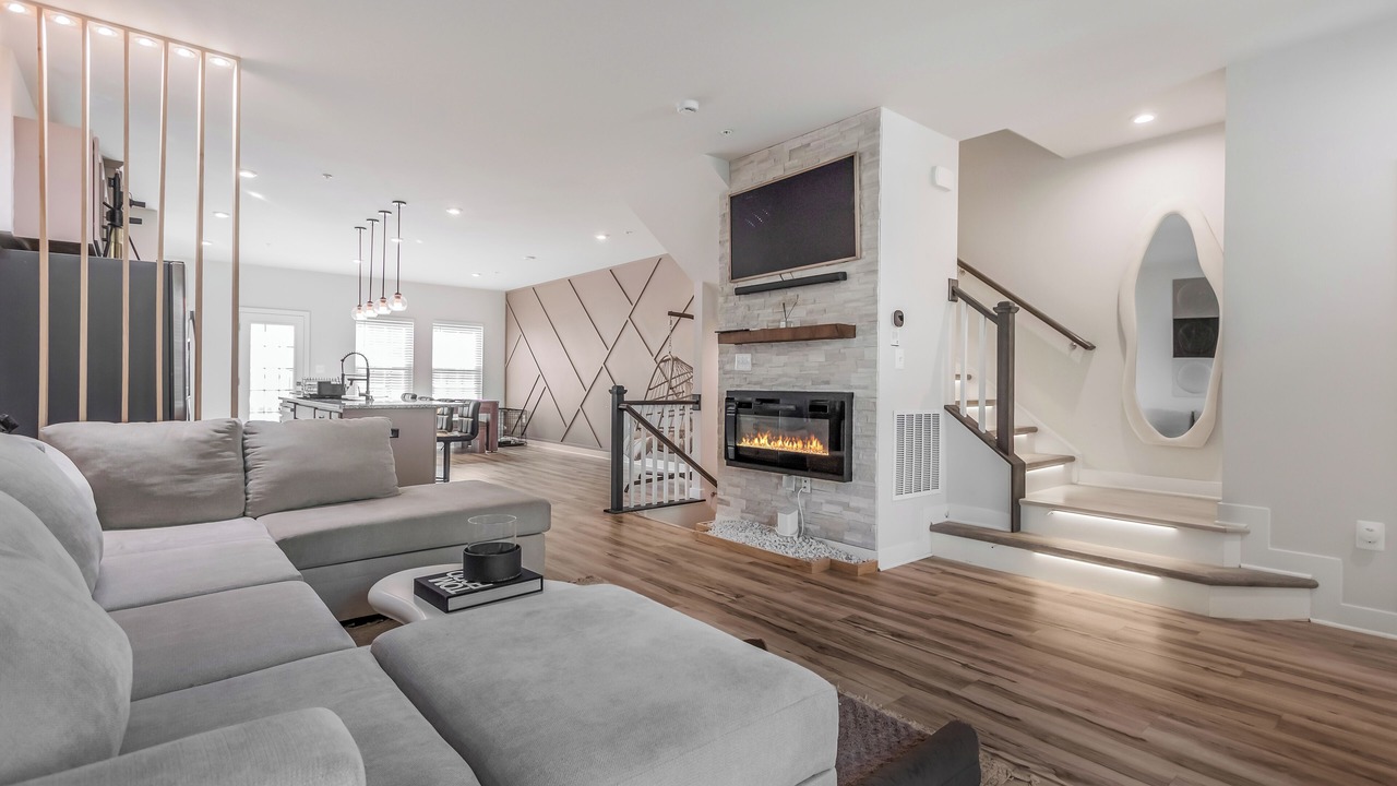 Photo of Livingroom in Upper Marlboro