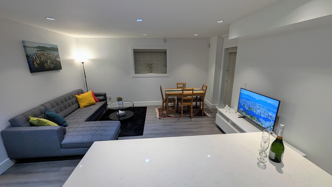 Photo of Livingroom in North Vancouver