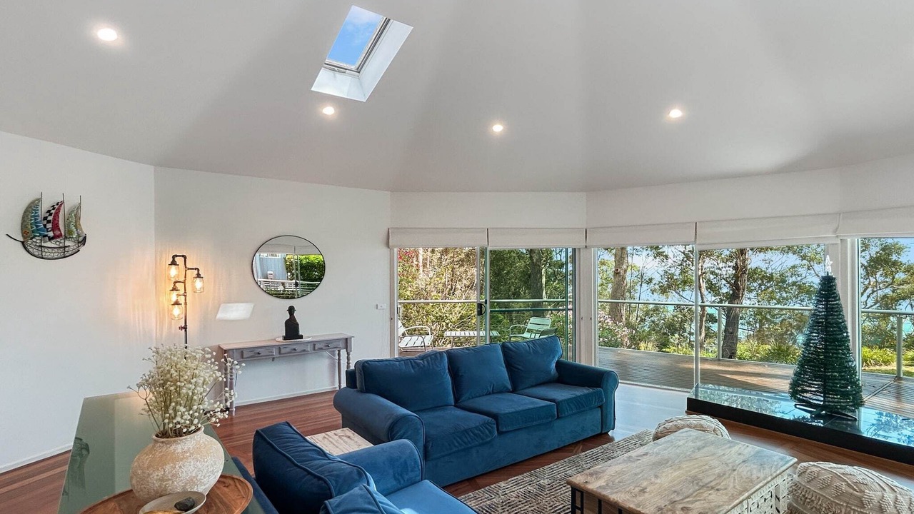 Photo of Livingroom in Long Beach