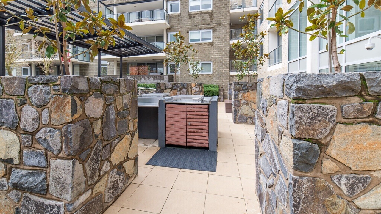 Photo of Outdoor in City West