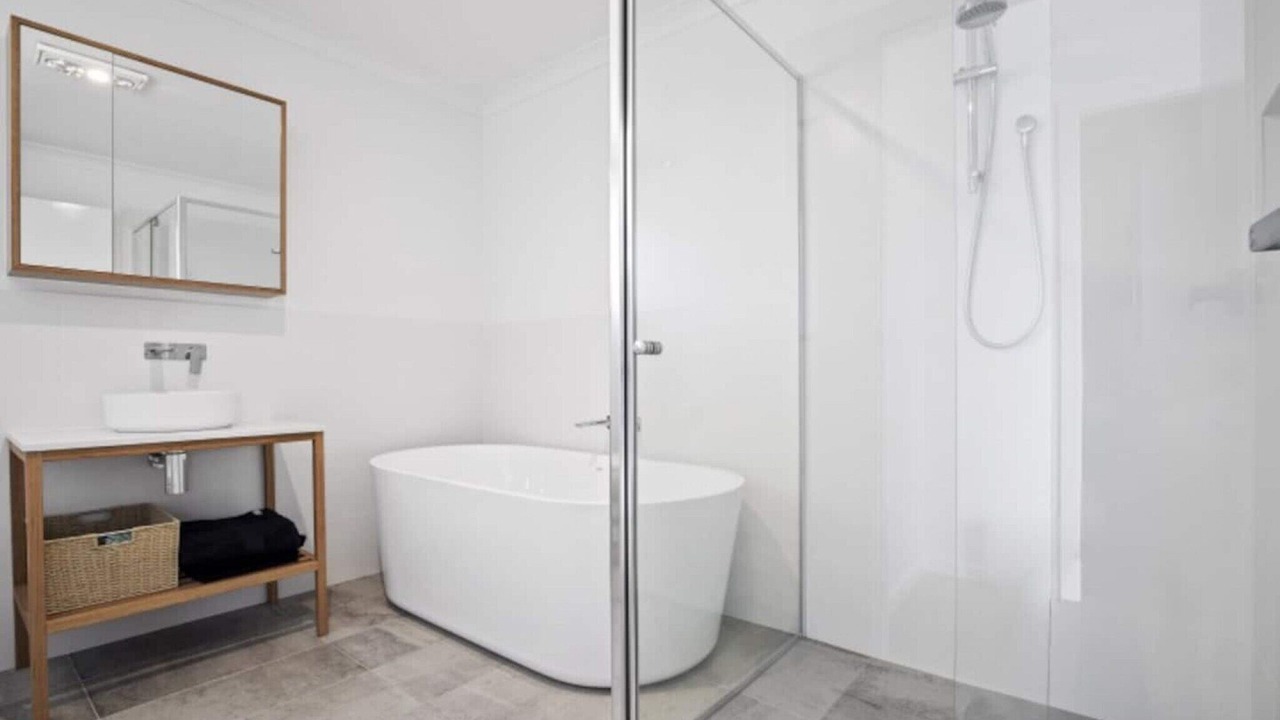 Photo of Bathroom in Long Beach