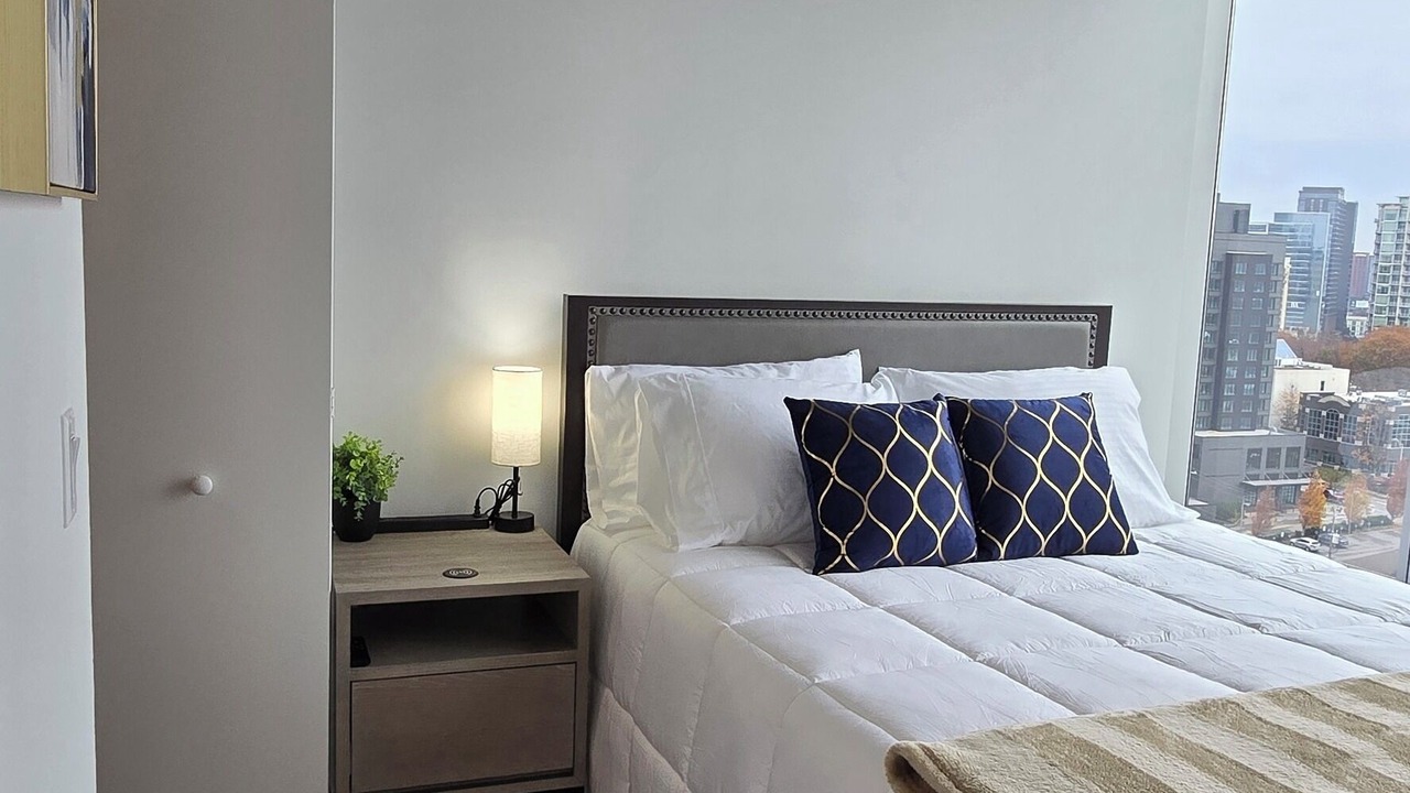 Photo of Bedroom in Music Row