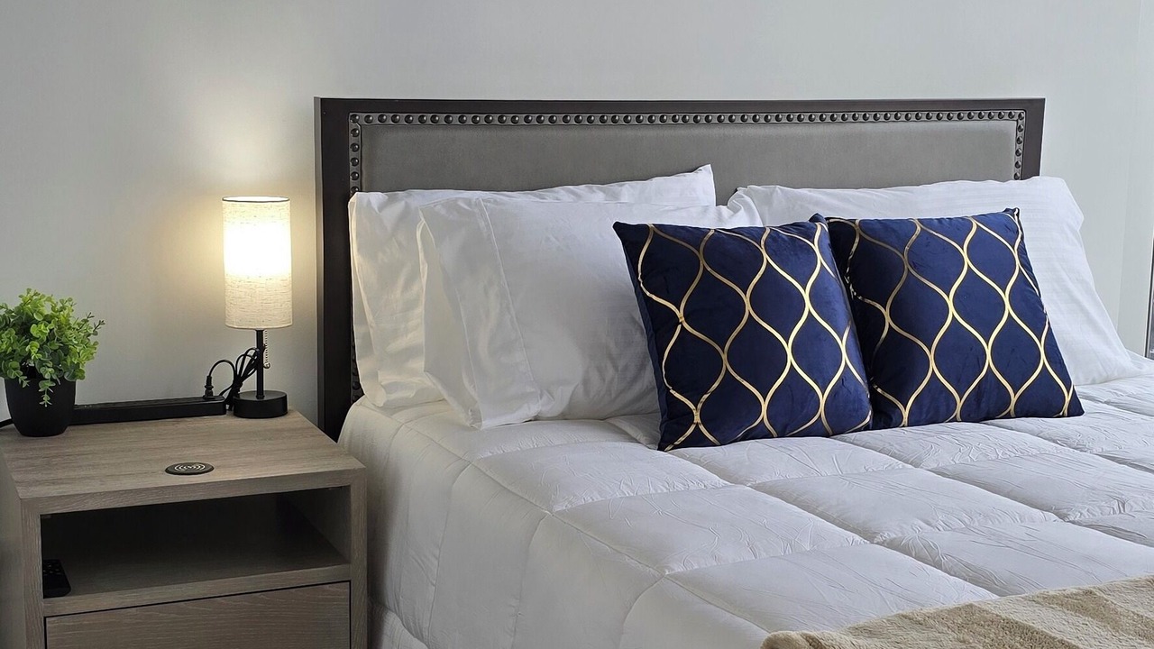Photo of Bedroom in Music Row