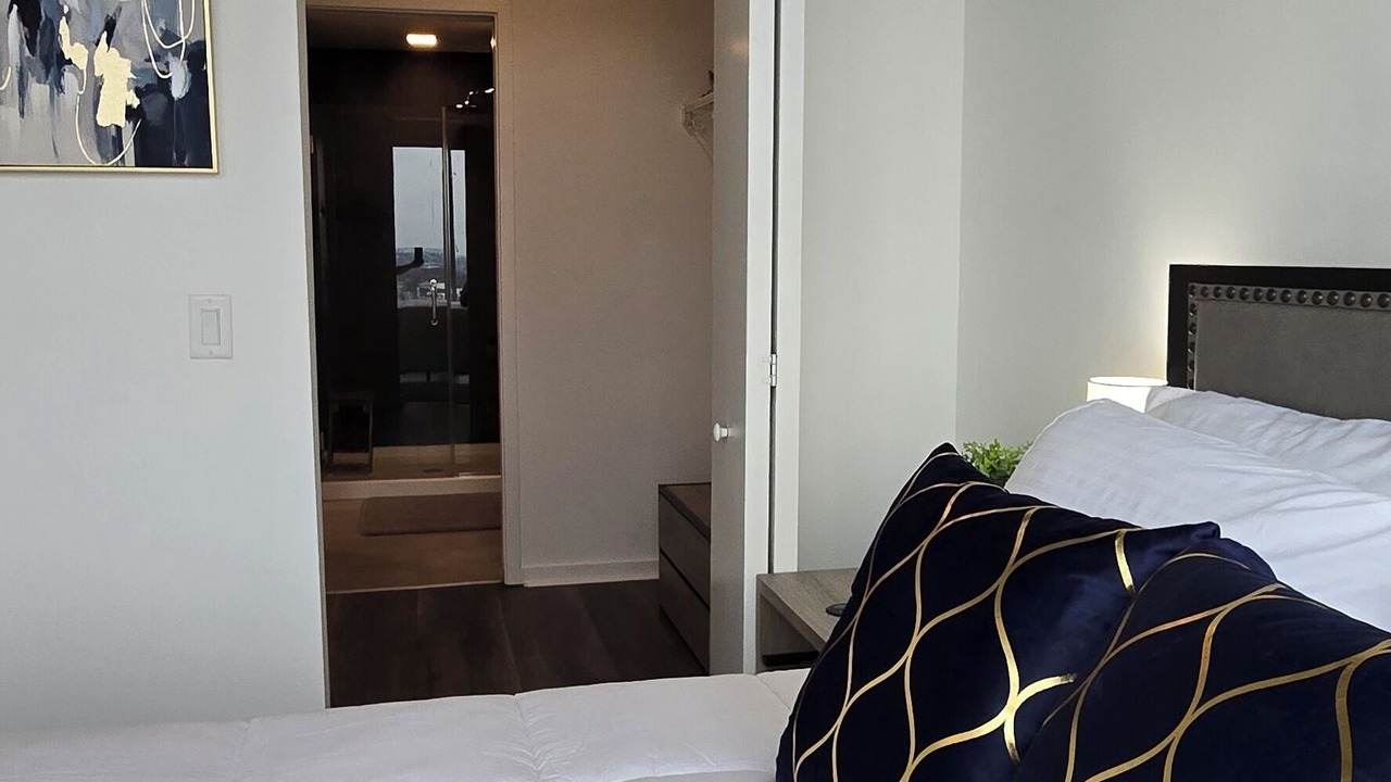 Photo of Bedroom in Music Row