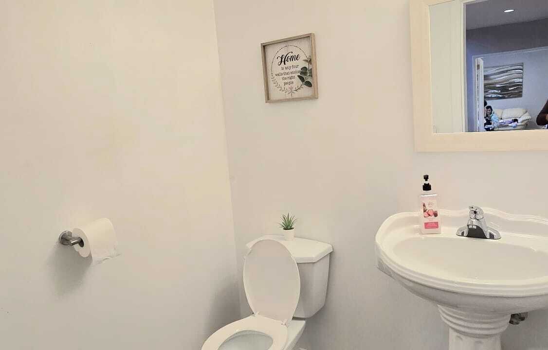 Photo of Bathroom in Upper Lonsdale