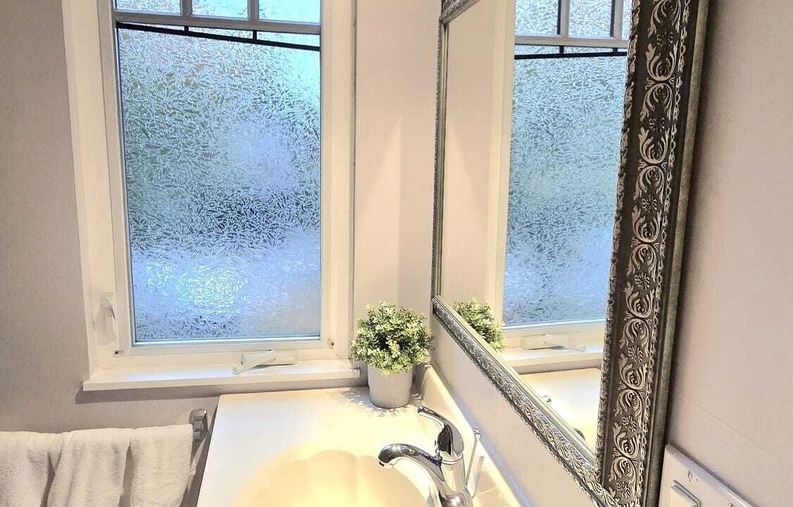 Photo of Bathroom in Upper Lonsdale
