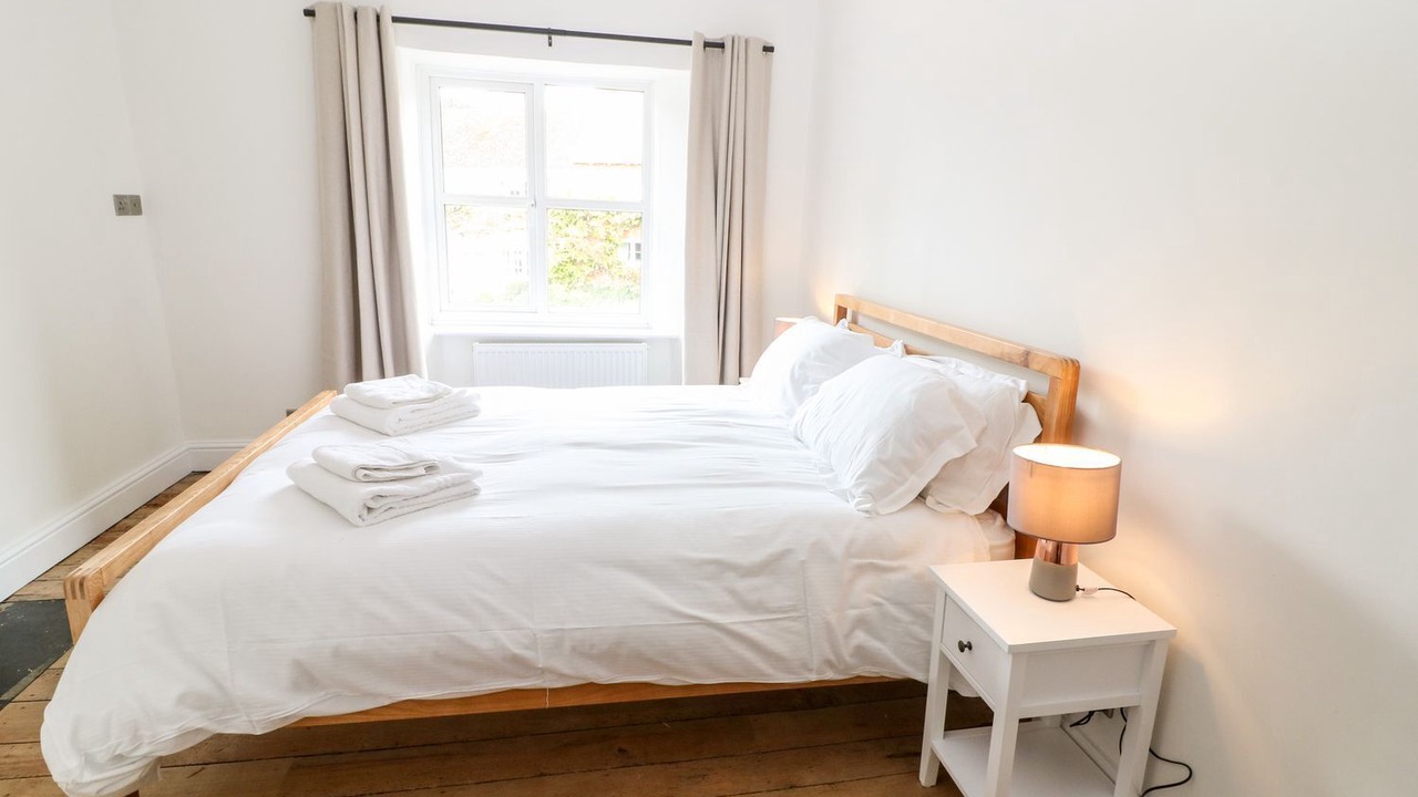 Photo of Bedroom in Hook Norton
