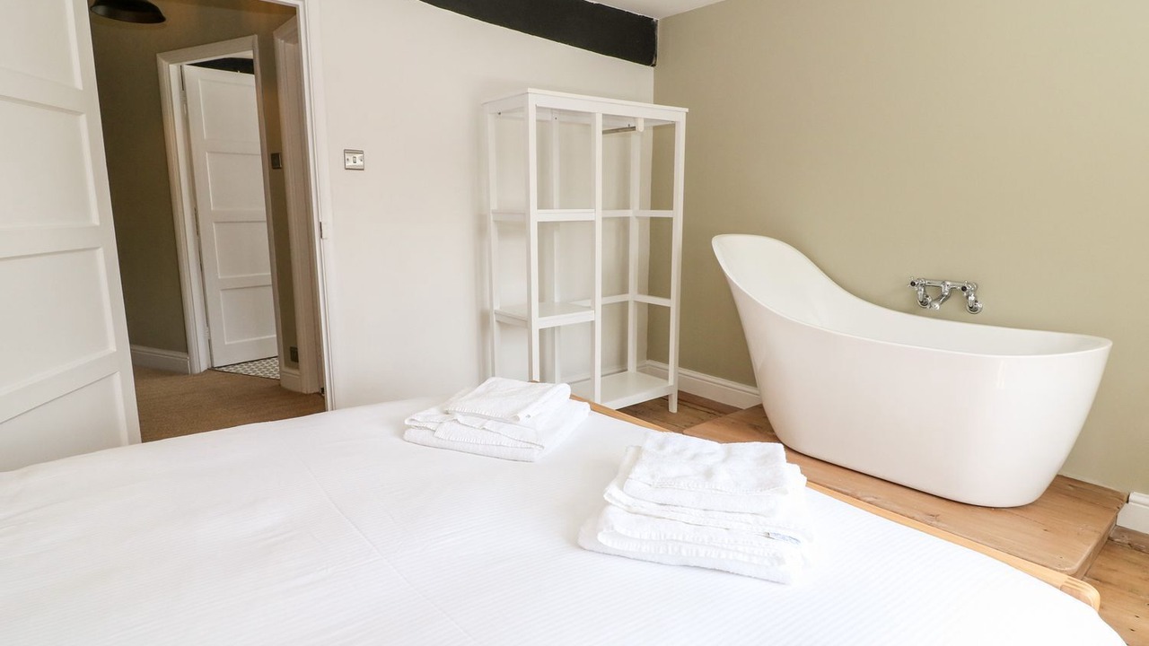 Photo of Bedroom in Hook Norton