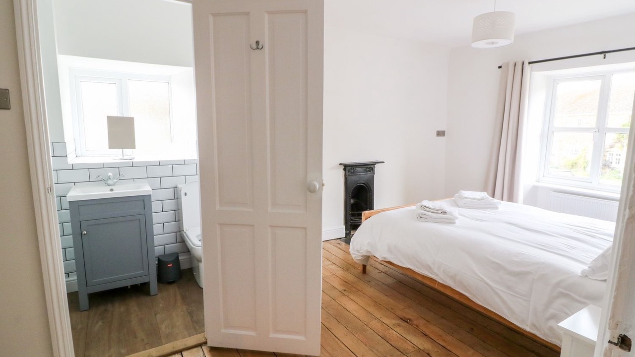 Photo of Bedroom in Hook Norton