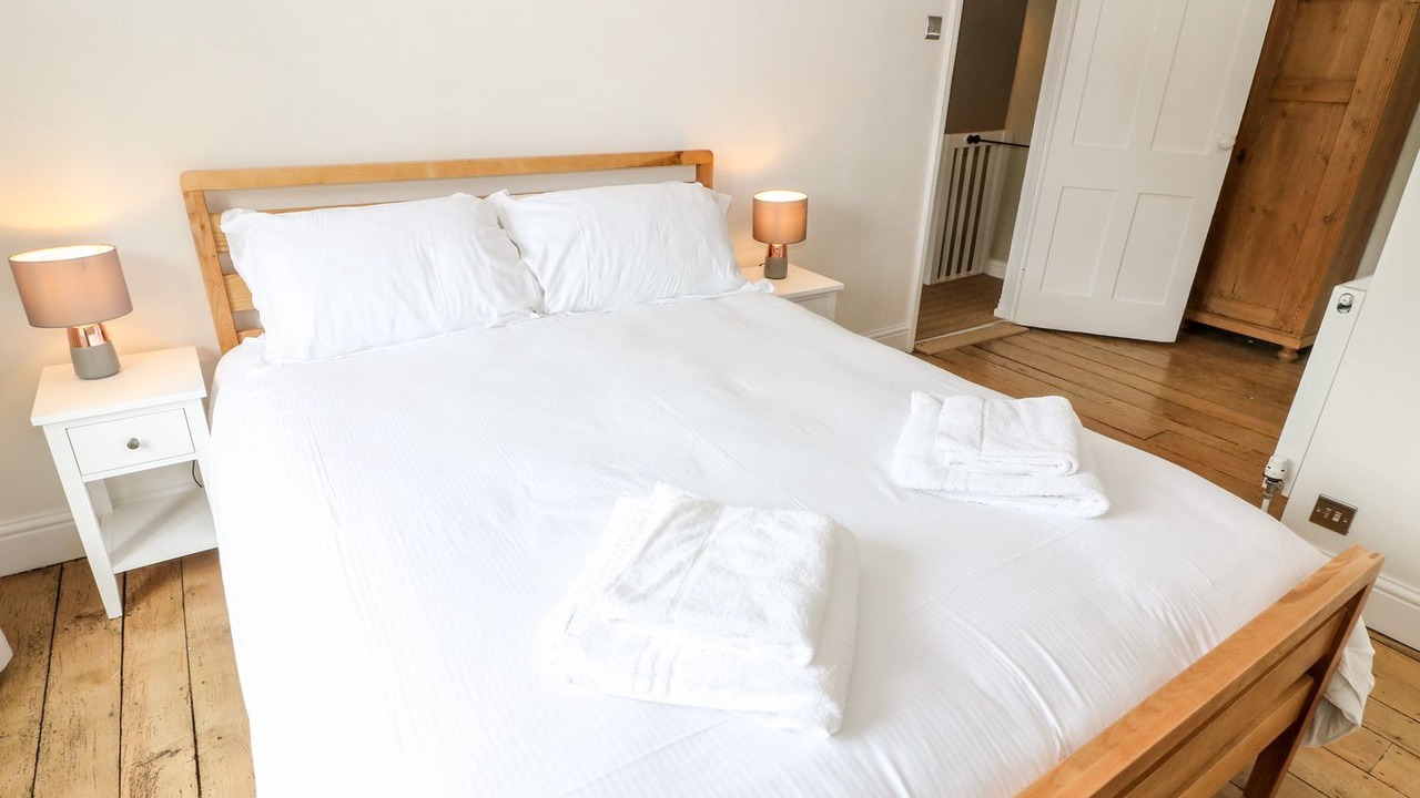 Photo of Bedroom in Hook Norton