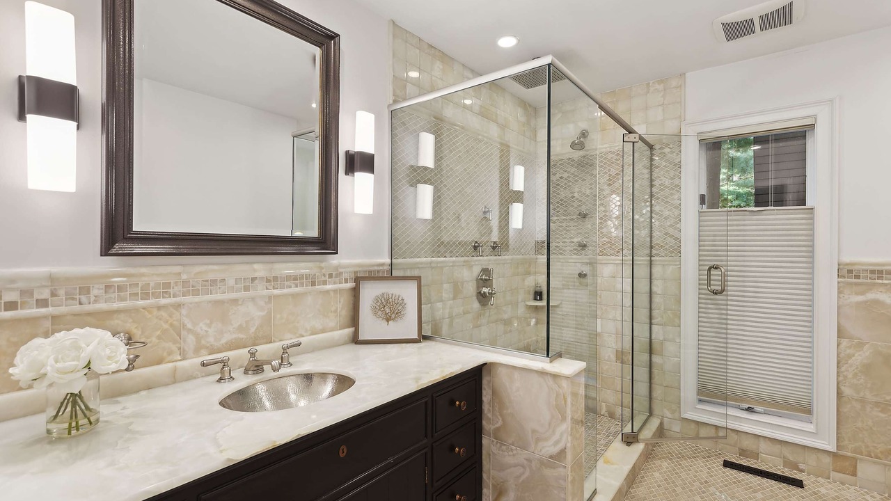 Photo of Bathroom in East Hampton