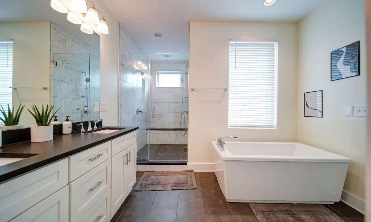 Photo of Bathroom in Third Ward