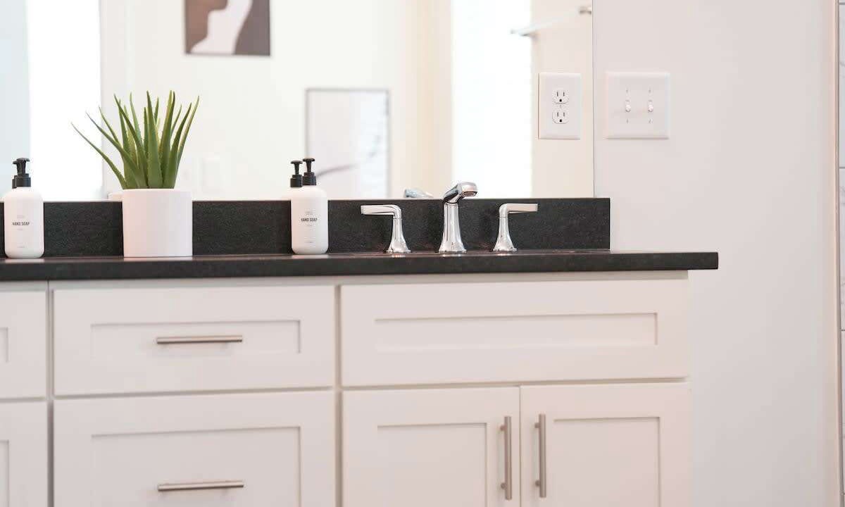 Photo of Bathroom in Third Ward
