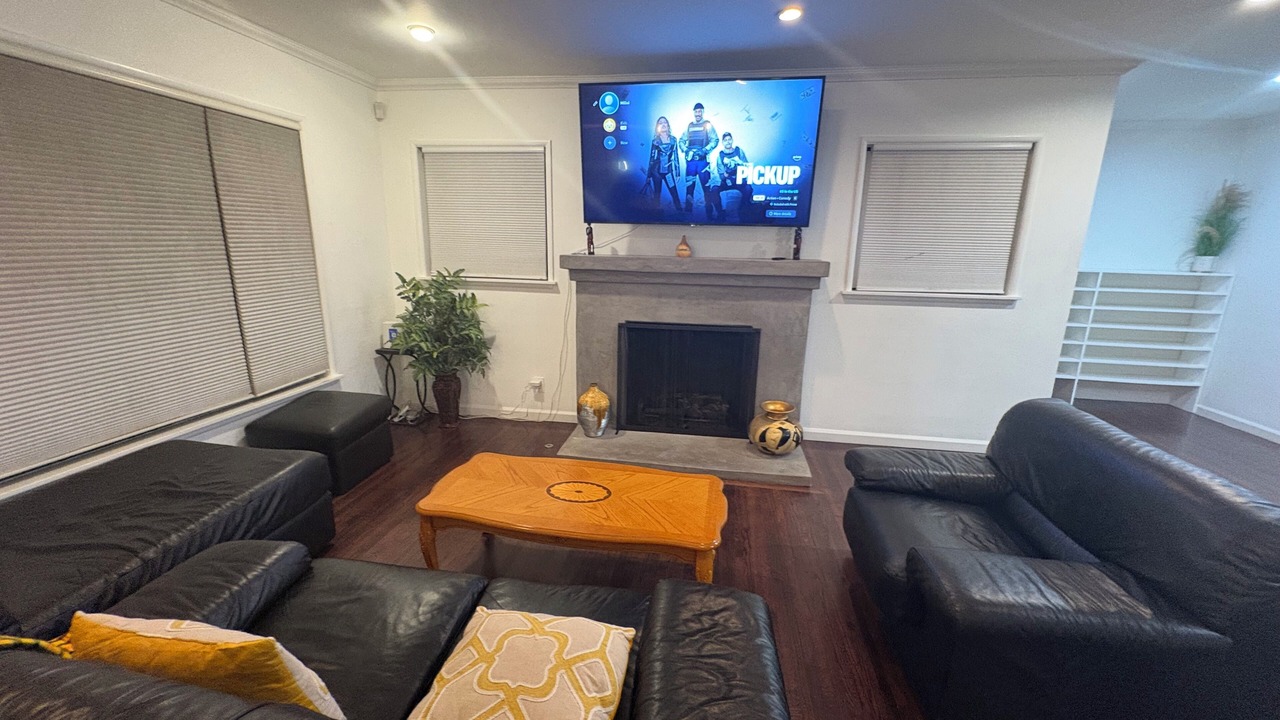 Photo of Livingroom in Ladera Heights