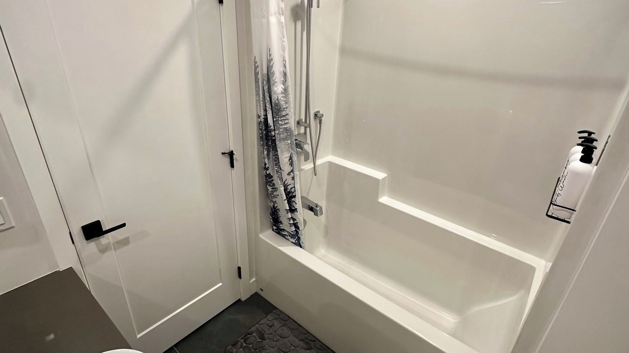 Photo of Bathroom in Sun Peaks