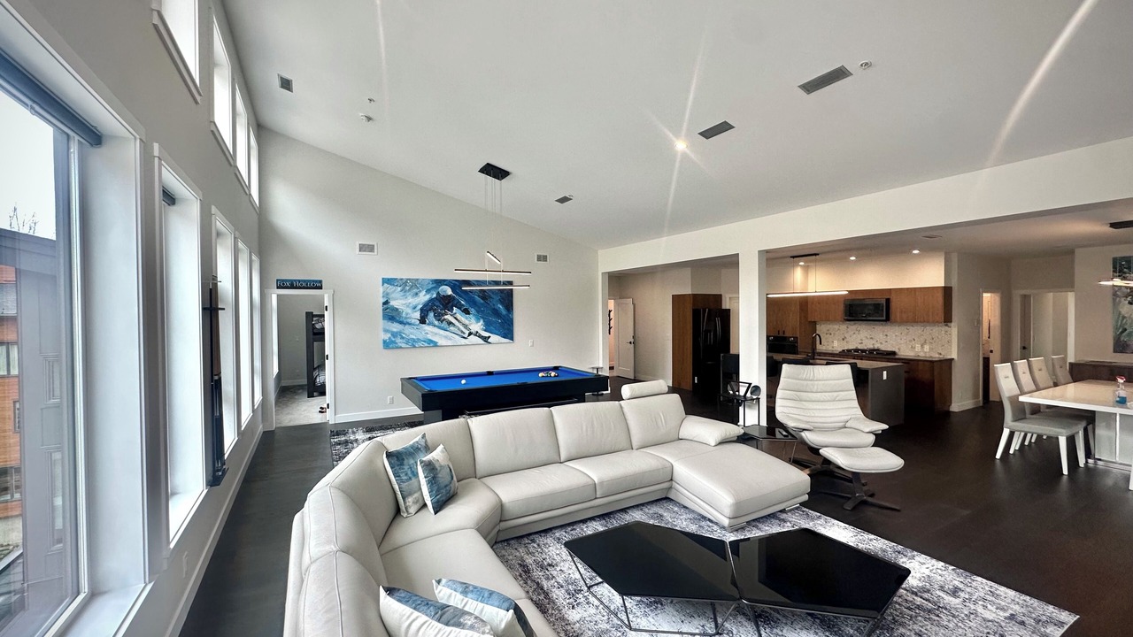 Photo of Livingroom in Sun Peaks