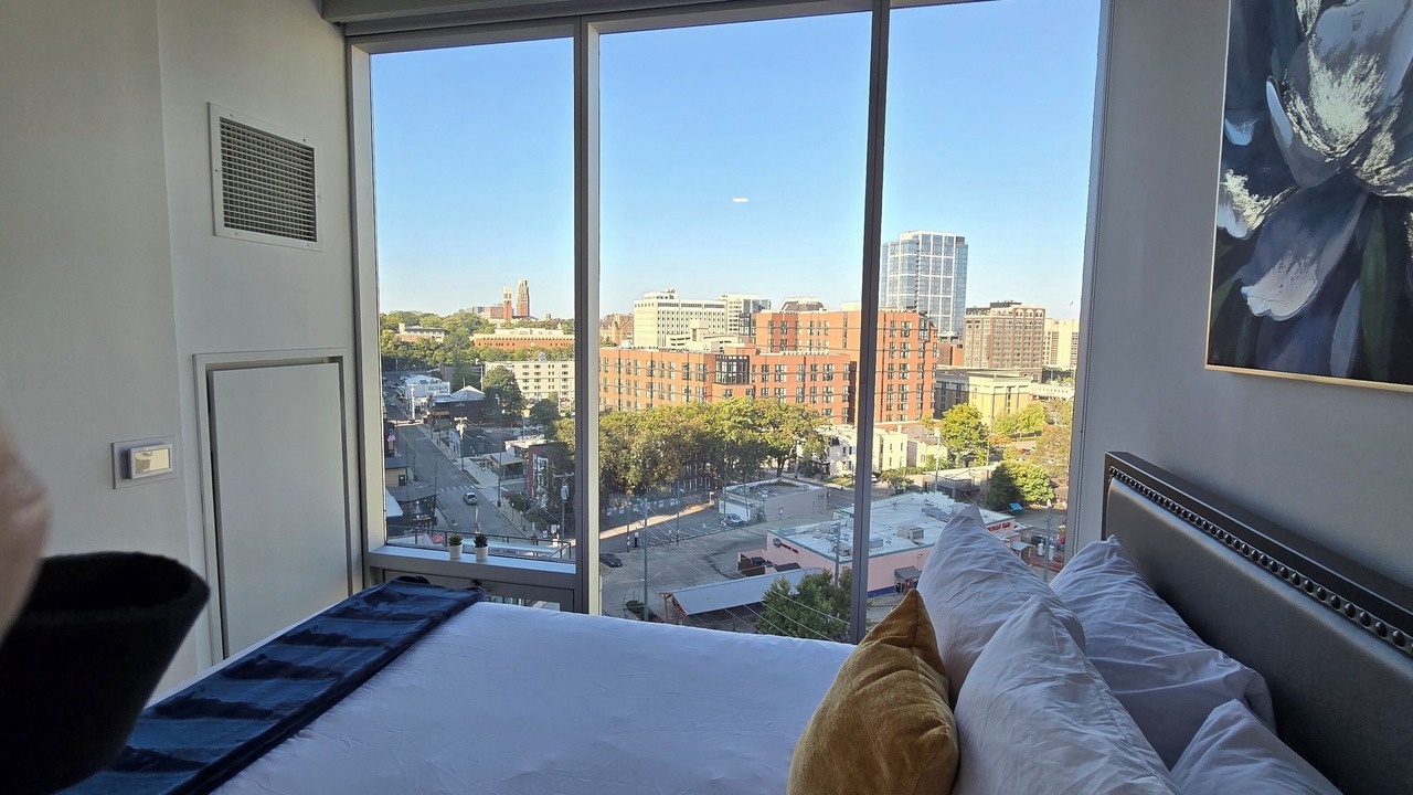 Photo of Bedroom in Music Row