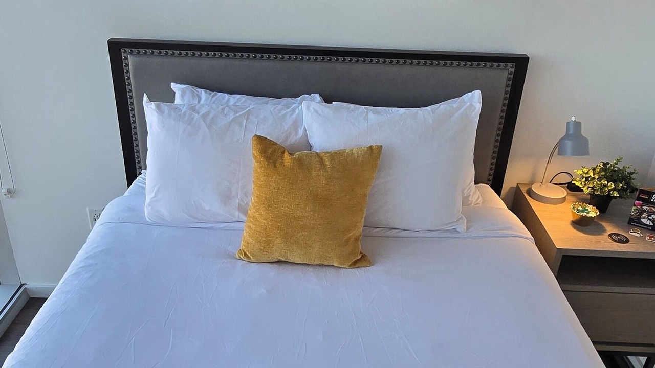 Photo of Bedroom in Music Row