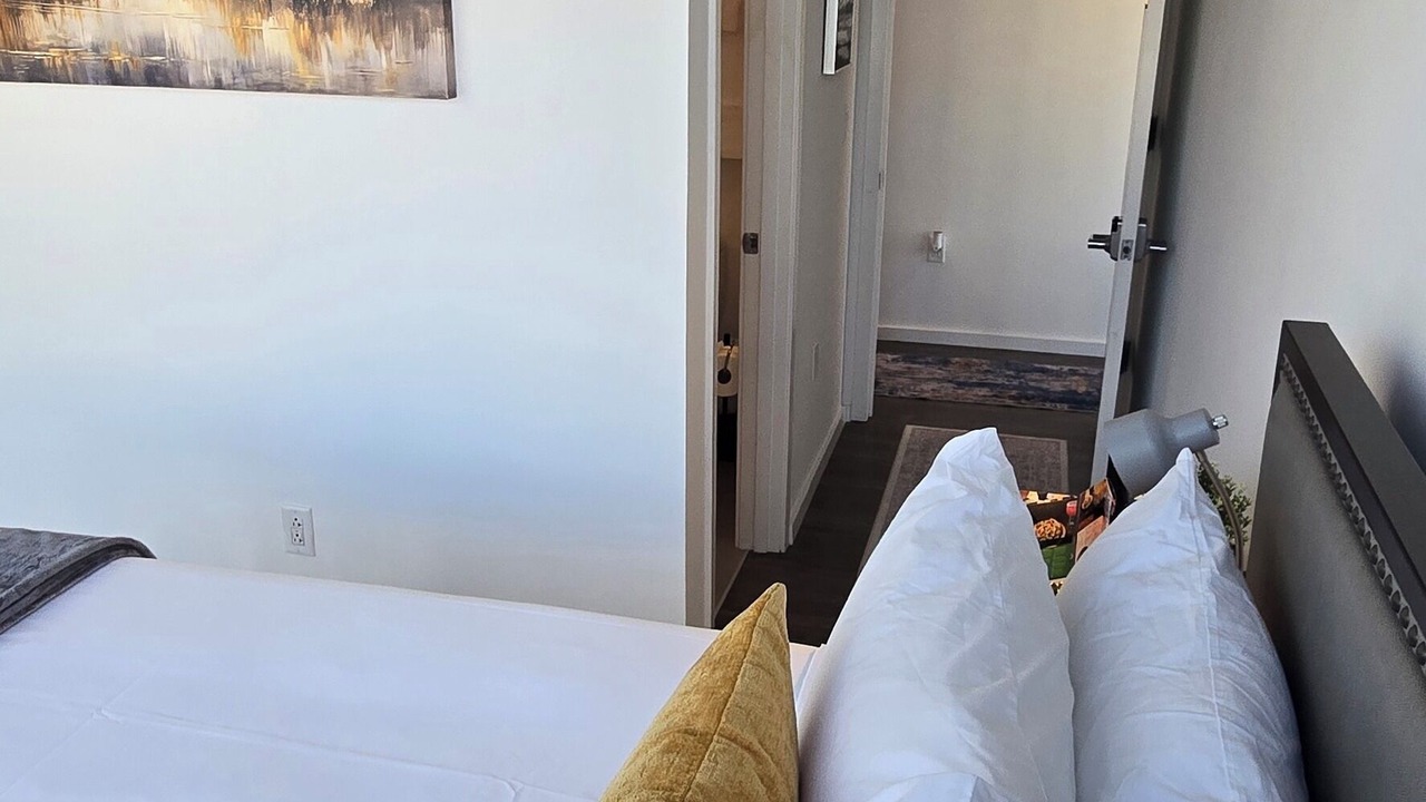 Photo of Bedroom in Music Row