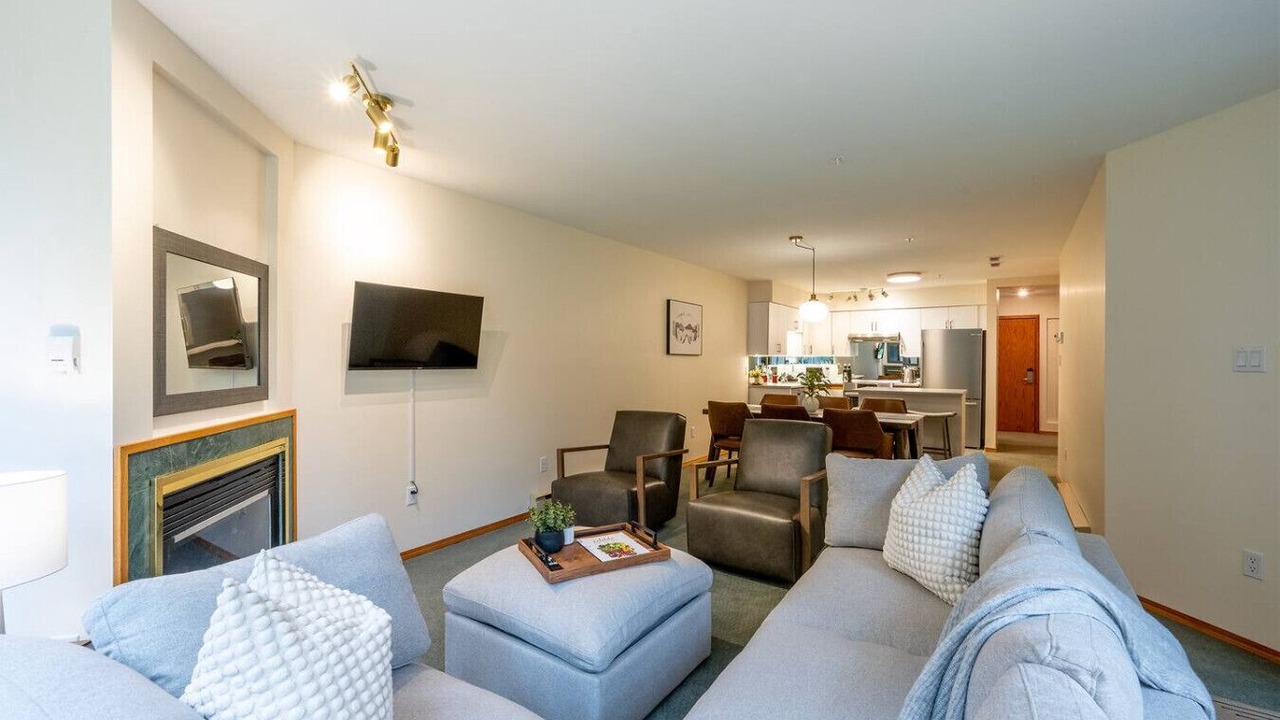 Photo of Livingroom in Blueberry Hill