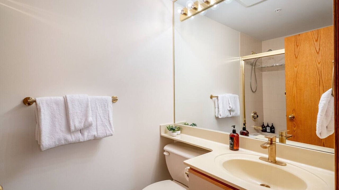 Photo of Bathroom in Blueberry Hill