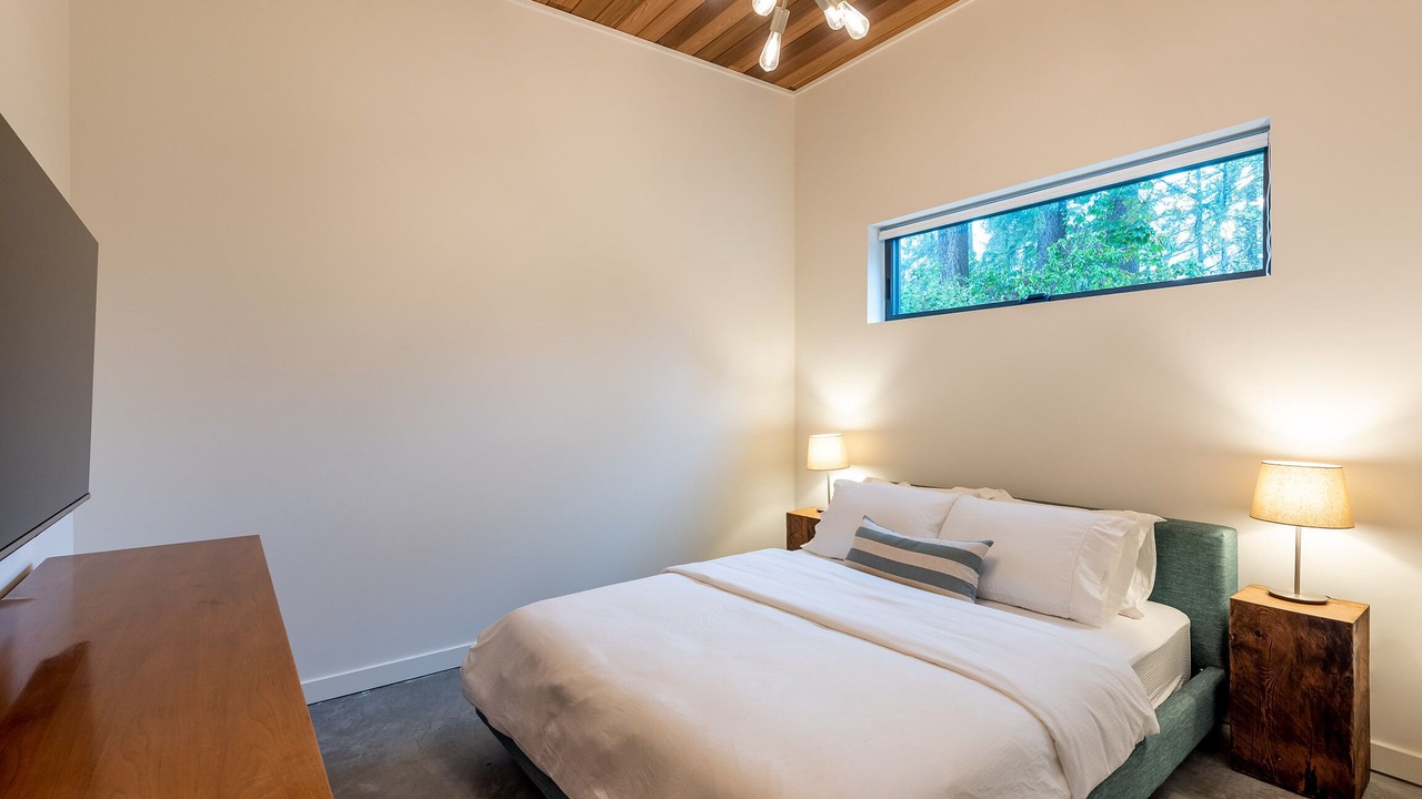 Photo of Bedroom in Pemberton Heights