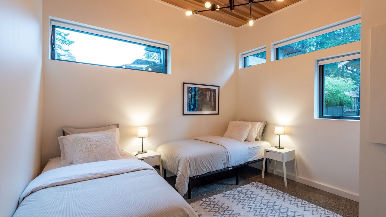 Photo of Bedroom in Pemberton Heights