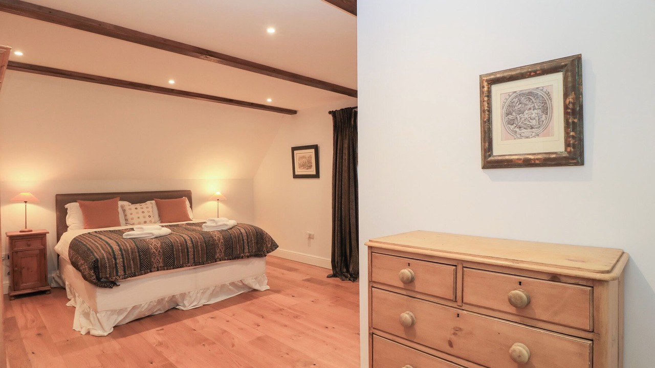 Photo of Bedroom in Whichford