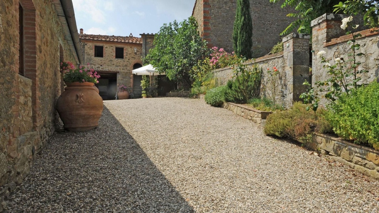 Photo of Others in Rapale