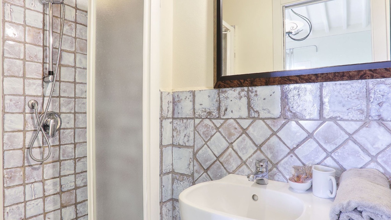 Photo of Bathroom in Palaia