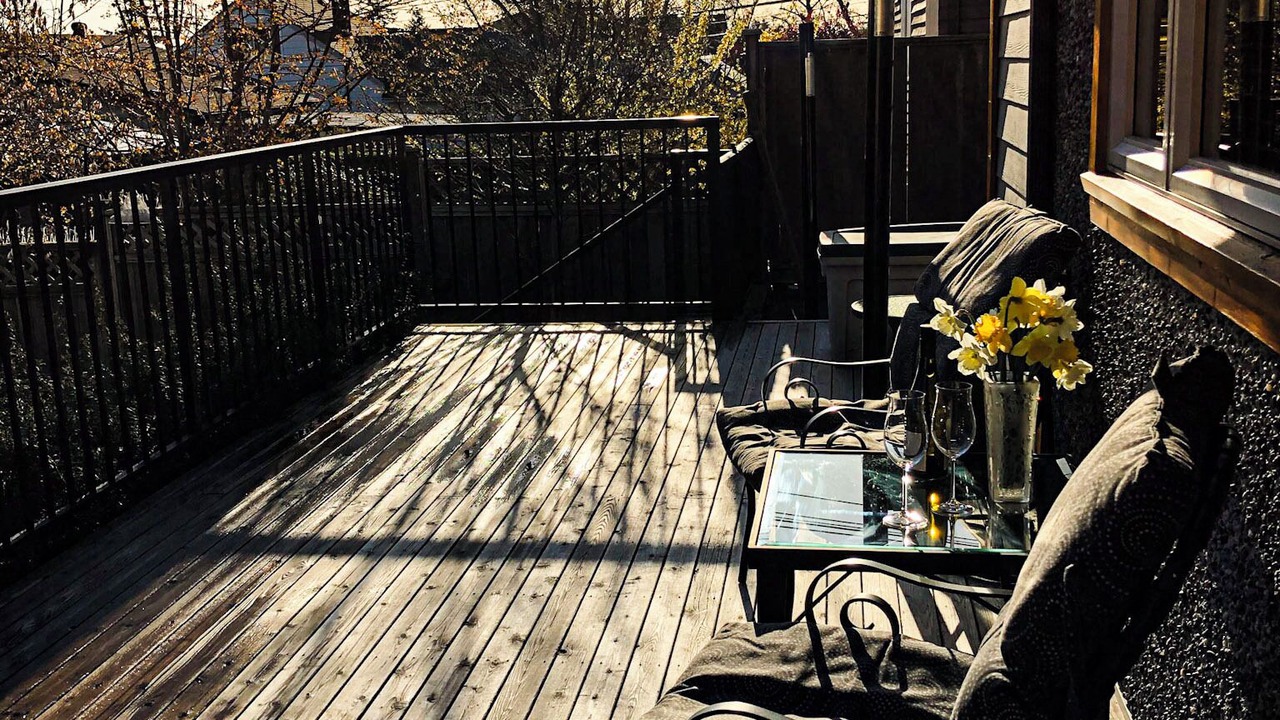 Photo of Patio Balcony in Lower Lonsdale