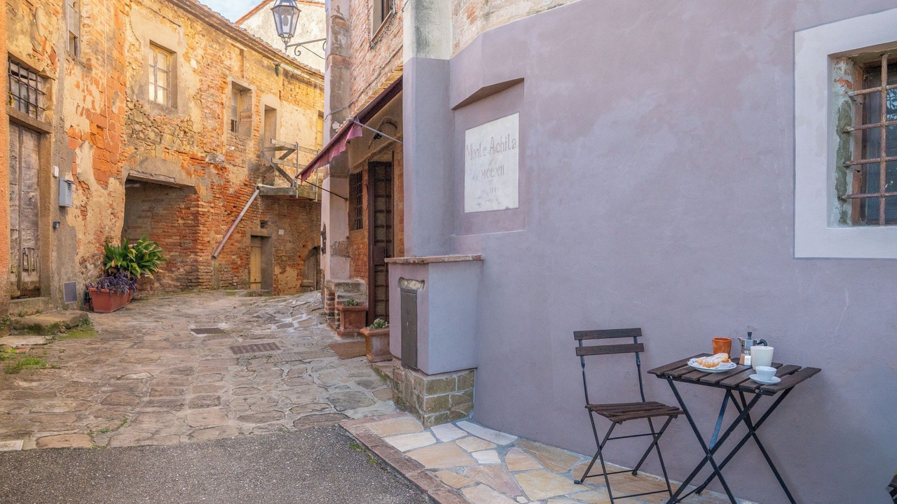 Photo of Outdoor in Forcoli
