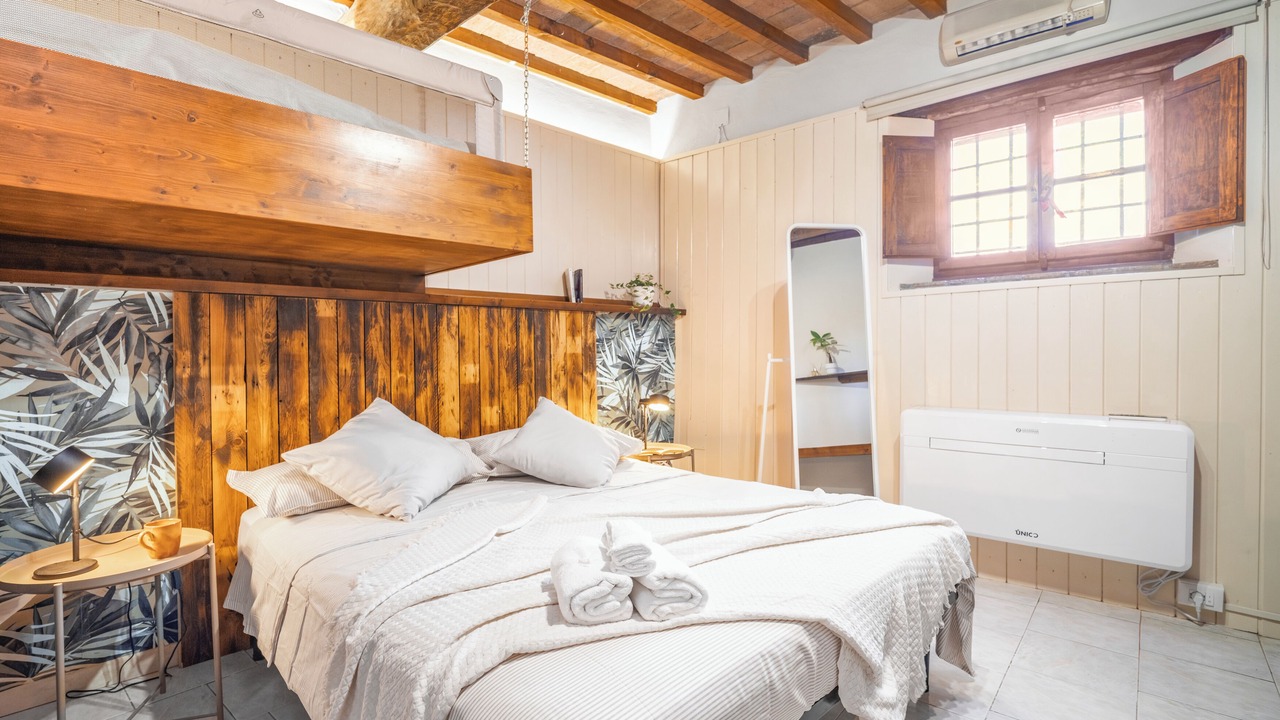 Photo of Bedroom in Forcoli