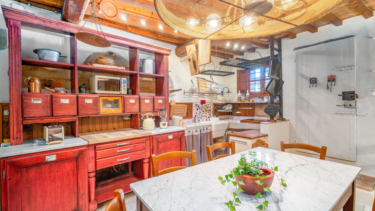 Photo of Kitchen in Forcoli