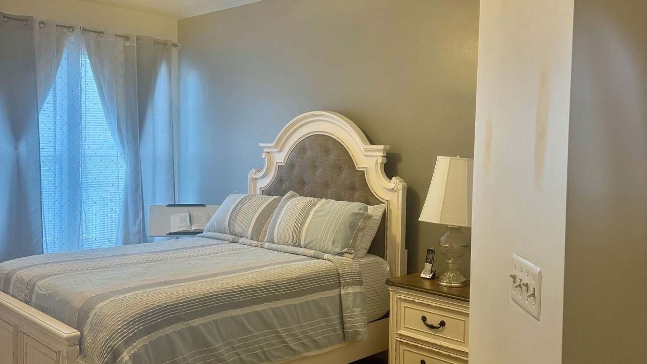 Photo of Bedroom in Russett