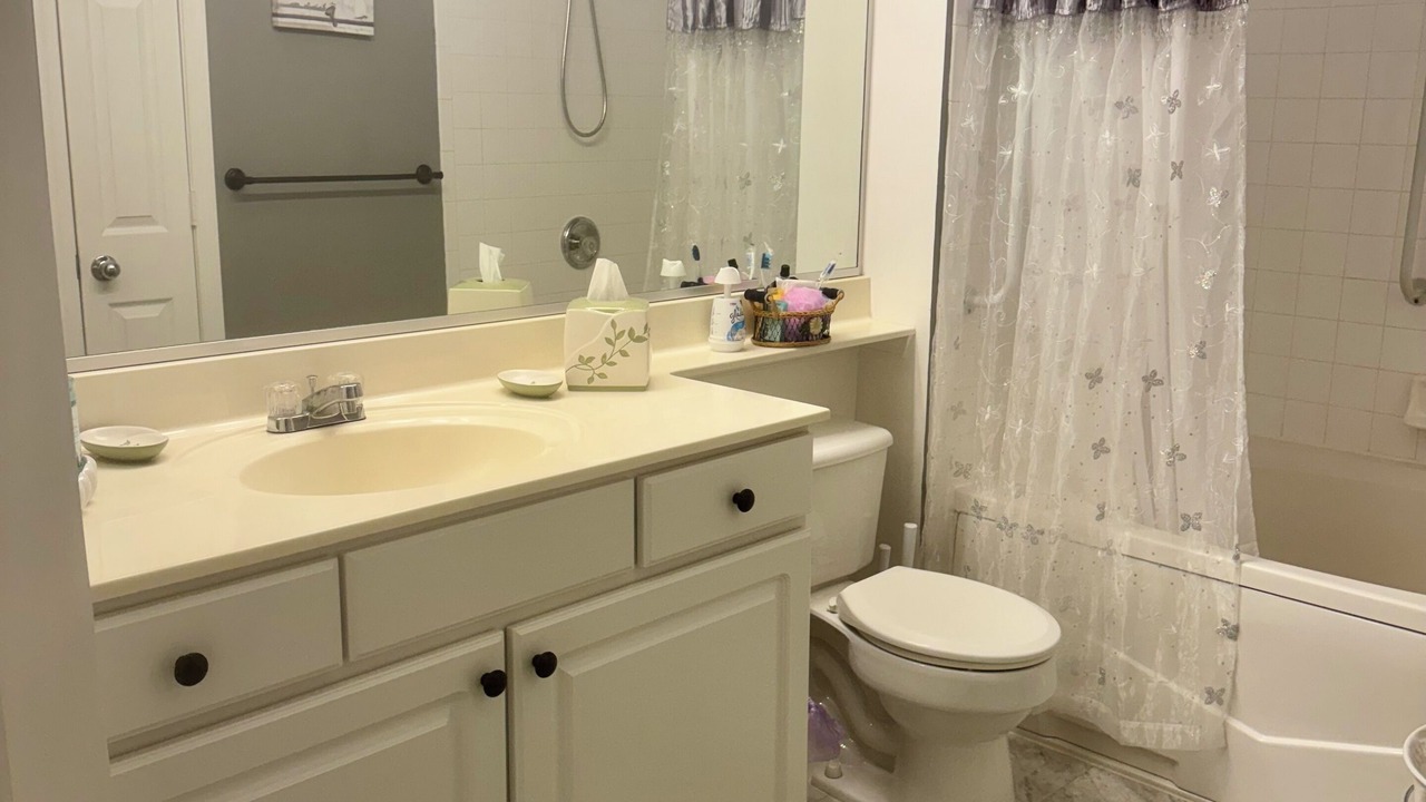 Photo of Bathroom in Russett