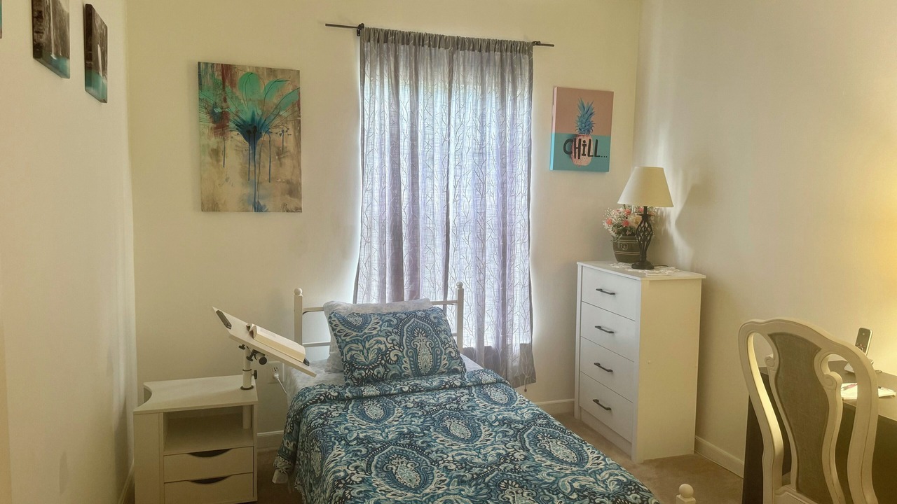 Photo of Bedroom in Russett