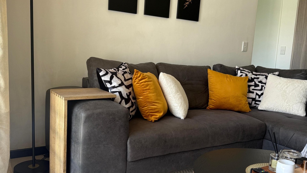 Photo of Livingroom in Greater Johannesburg Metropolitan Area