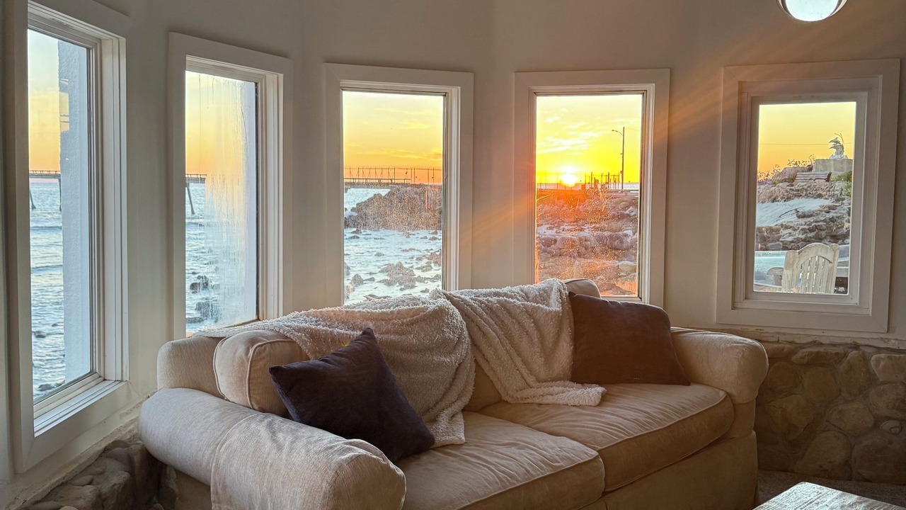 Photo of Livingroom in Ventura