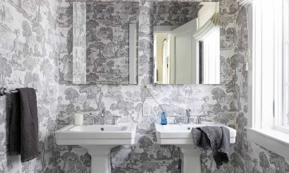 Photo of Bathroom in Northwest Harbor