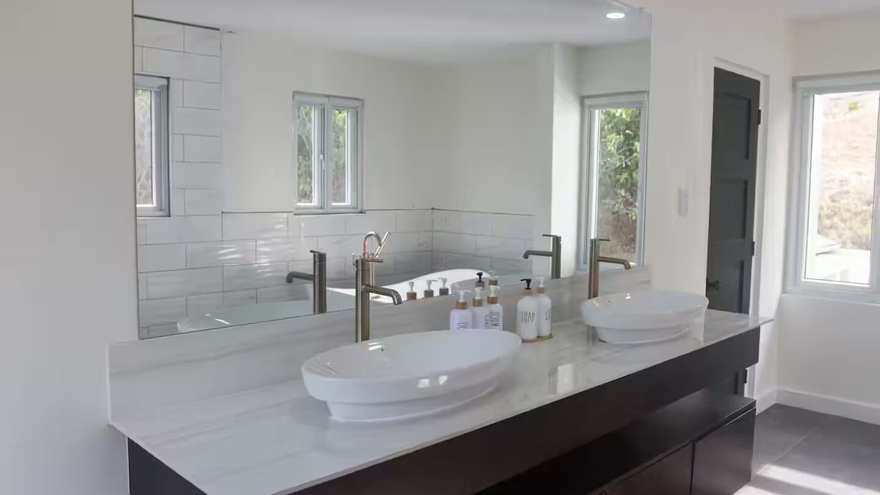 Photo of Bathroom in Mount Hardy