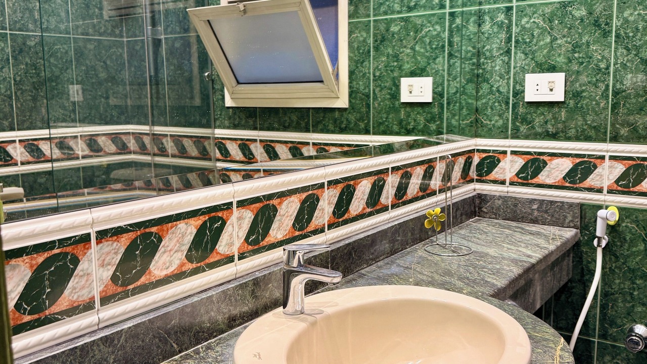 Photo of Bathroom in Al Duqqi