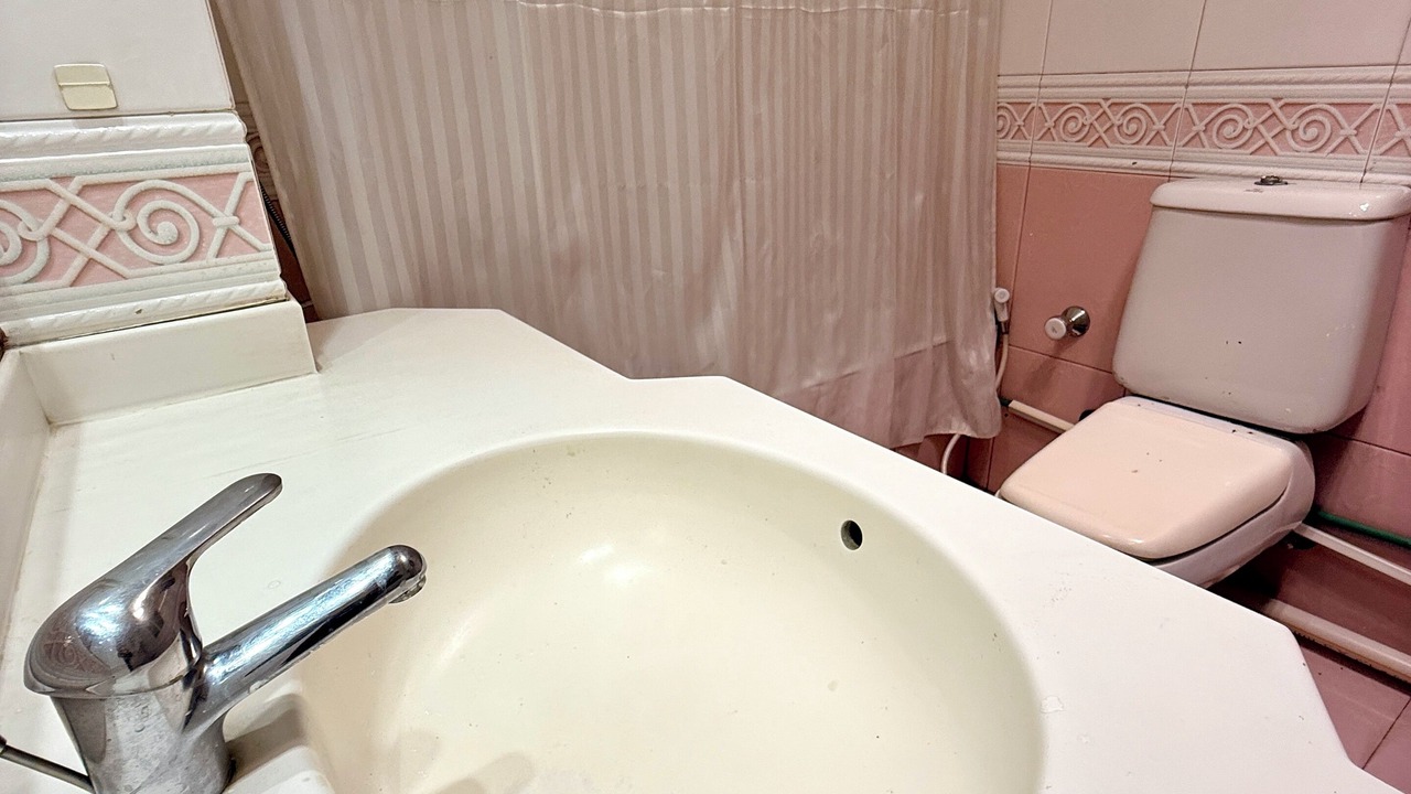 Photo of Bathroom in Al Duqqi