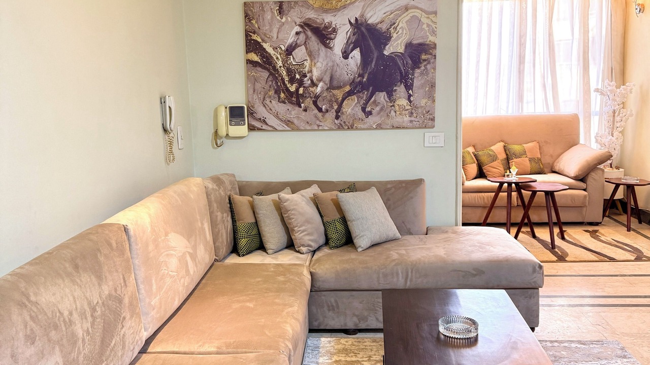 Photo of Livingroom in Al Duqqi