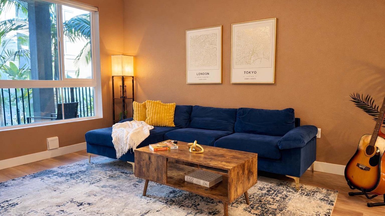 Photo of Bedroom in Lyon Street