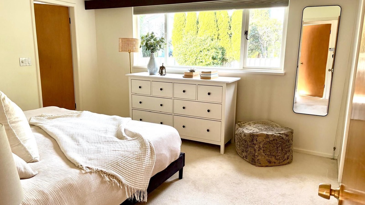 Photo of Bedroom in Canyon Heights