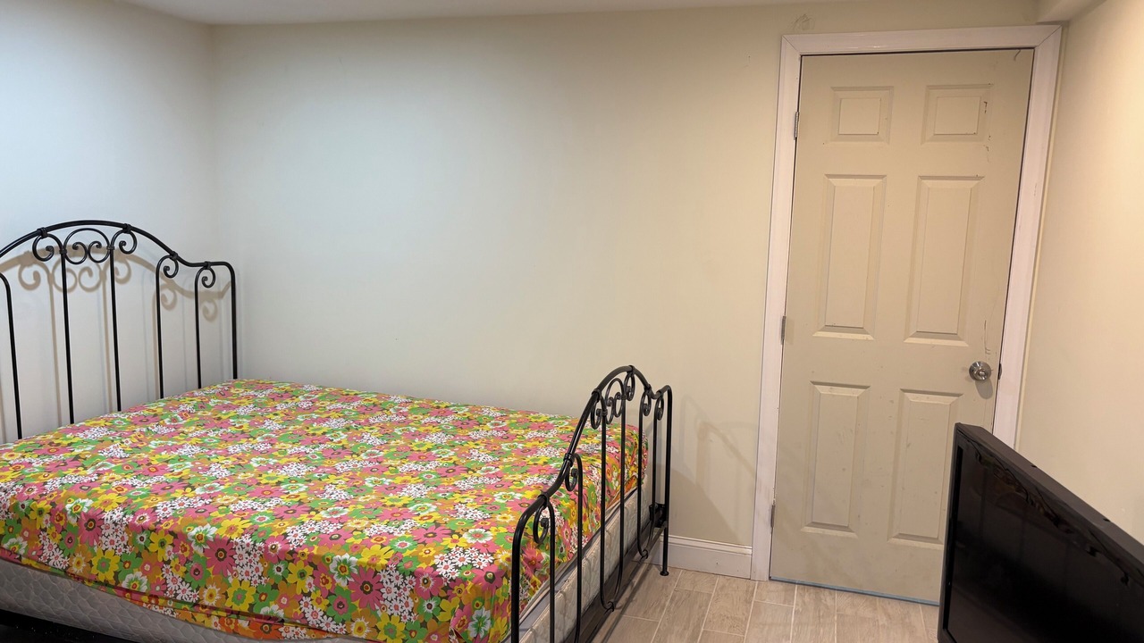 Photo of Bedroom in Anacostia