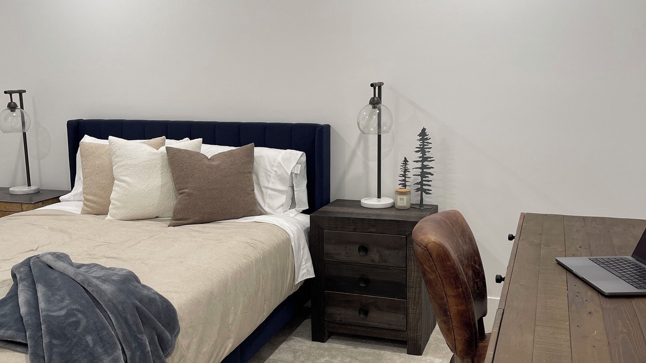 Photo of Bedroom in Pemberton Heights