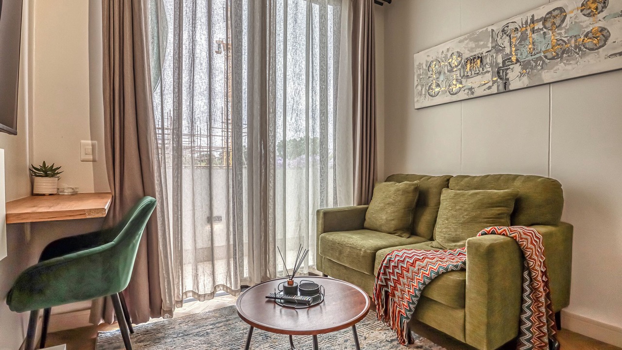 Photo of Livingroom in Greater Johannesburg Metropolitan Area