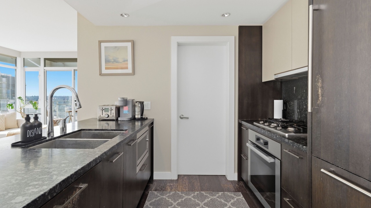 Photo of Kitchen in Downtown Vancouver